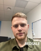 Фото преподавателя по физике - Бадраков Роман