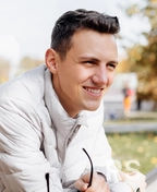 Фото преподавателя по математике - Новаш Роман