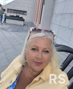 Фото преподавателя по русскому языку - Семенова Марина